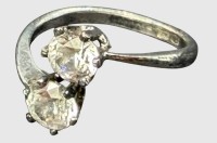 Auktion 376<br>Silberring-925-, 2 klare Steine, RG ca. 56, 2,9 gr