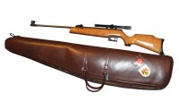 Auktion 376<br>Federdruck-Luftgewehr, Norica, Modell 92, mit Umarex Zielfernrohr, L-106cm, sehr gute Erhaltung, anbei Tasche