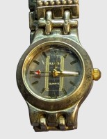 Auktion 376<br>kl.  DAU "Akashi" Quartz, Werk l&auml;uft, D-2,3 cm
