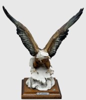 Auktion 376<br>G. Armani "Seeadler" Capodimonte, H--23 cm