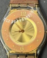 Auktion 376<br>Quartz Damen Armbanduhr "Swatch" Swiss 2002, D-3,5 cm