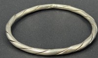 Auktion 376<br>massiver Silber-800- Armreif, 16,87 gr., D-7 cm