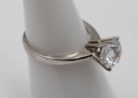 Auktion 376<br>925er Silber-Ring, klare Stein, ca. 3gr., RG 54