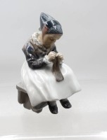 Auktion 376<br>Amager-M&auml;dchen, Royal Copenhagen, Modellnr. 1314, Entw: Lotte Benter, ca. H-15cm