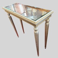 Auktion 376<br>Stil Beistelltisch mit Spiegelplatte, H-83 cm,  87x33 cm