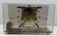 Auktion 376<br>Schaumodell eines Standuhr-Werkes mit Tonst&auml;ben, in Acryl, 20x31x11 cm