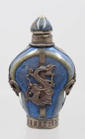 Auktion 376<br>antike chinesische Schnupftabakflasche, Keramik, silberfarbene Monturen, ca. H-8cm