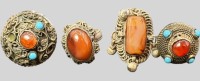 Auktion 376<br>4x alte Berber Ringe aus Metall, wohl alle versilbert, mit div. Steinen, 1x fehlt T&uuml;rkis, ungepflegt