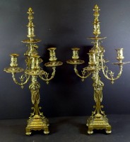 Los 10017 <br>2 große Jugendstil Bronzen Kerzenleuchter, H. 60cm, zus. 7,6KG (Flammen können variiert werrden)