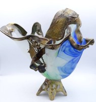 Los 3022 <br>Kunstglas Vase , Frankreich? mit goldfarbenes Overlay, Bronze?unleserlich signiert, H. 28cm, B. 29cm