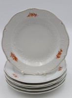 Los 1059 <br>6x Kuchenteller, Meissen Schwertermarke, reliefiert und floral bemalt, je 2 Schleifstriche, D-20cm