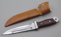 Los 11040 <br>Buck Messer in Scheide, USA, Design 2008, L. 25cm