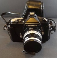 Los 11075 <br>Spiegelreflex-Kamera Nikkormat" in orig. Etui