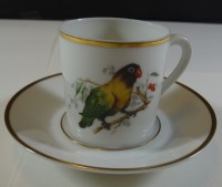 Los 1000 <br>Moccatasse mit U.T. "Fürstenberg", Vogeldekor