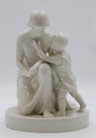 Los 1006 <br>Mutter mit Kind, Schwarzburger Werkstätten, weiß, Modellnr. 153, Kopf kaum sichtbar sauber geklebt,  H-20cmm