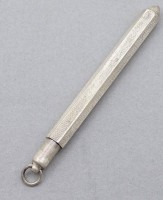 Los 4012 <br>Alters Zahnstocher, Silber, L. 6,3cm (im geschlossenen Zustand), 5,6g.