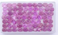 Los 5023 <br>70 pinkfarbene Rubine, zus.ca. 74ct.,