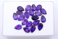 Los 5029 <br>20 dunkle Amethyste, zus. 52,40ct., je ca. 8x12mm