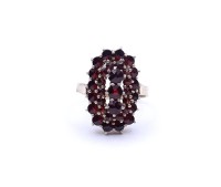 Los 5052 <br>Granat Ring, Silber - vergoldet, Innenschiene mit Punzierung DA, ungest. Feingehalt, 4,5g., RG 52