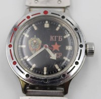 Los 6047 <br>russische Armbanduhr, Automatik, Werk läuft, getragene Erhaltung, D-3,5cm.