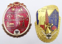 Los 10000 <br>2 Plaketten ADAC, "Zielfahrt nach München 1958", "Heimatfahrt GAU Südbayern 1963", Herstellernamen auf der Rückseite, Metall, Emaille, 10,5 x 8,5 cm und Ø 8 cm, mit Altersspuren