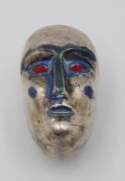Los 3015 <br>Paperweight o.ä., in Form eines Kopfes, signiert Bertil Vallien für Kosta Boda, ca. L-7,5cm.
