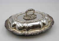 Los 4050 <br>Kasserolle, EPNS, England, guter Zustand, ca. H-15cm  B-33,5cm  T-26cm.