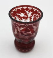 Los 3028 <br>böhmischer Fussbecher, Wilddarstellungen, H-12,5cm,.