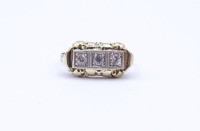 Goldring mit rund facc. klaren Steinen, GG 0.333, 2,40g., RG 63