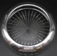 Auktion 338 / Los 10041 <br>runde Schale mit breiten Silberring-800-, H-5 cm, D-19 cm, Gebrauchsspuren