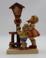 Los 9025 <br>Hummelfigur, Bei Mutter Maria, Goebel, Nr. 23/I, H-14,5cm.