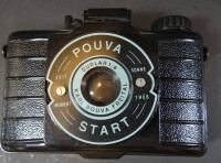 Los 16060 <br>Fotoapparat Rollfilmkamera Pouva Start Bakelit   DDR