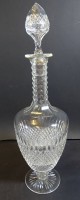Los 10014 <br>Karaffe auf Stand, wohl Baccarat?, H-35 cm