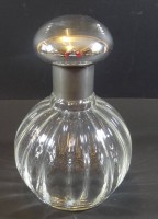 Kristall-Flacon, versilberte Montur, H-22 cm