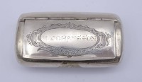 Tabatiere Silber 0.830, Namensgravur auf Deckel, 8,0x4,5x2,5cm, 54g., einige Dellen, Innen vergoldet - berieben