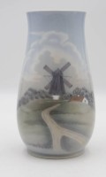 Los 8062 <br>Vase, Bing &amp; Gröndahl, Landschaftsbemalung, H-17cm.