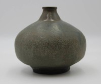 Los 9018 <br>Studio-Keramik, Bücking Börnsen. H-10,5cm.