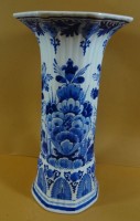 Los 9038 <br>Delft Vase, Blaumalerei, H-27 cm,