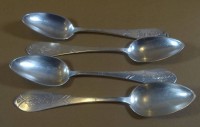Los  <br>4x Kaffeelöffel, Silber-800- 67 gr. L-14 cm, Gravuren, Ziermonogramm