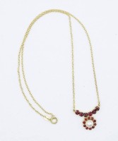 Los  <br>Collier, 925er-Silber vergoldet, Kette Double, Granate und Perle, L. 44 cm, 2 gr.