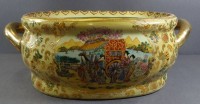 grosse ovale Schale "Satsuma" China, aufwendig bemalt, mehrfach bestossen bzw. gerissen, H-17 cm, 35x27 cm, älter