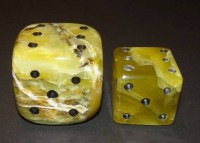 Los  <br>2x grosse Onyx-Würfel, H-5 und 4 cm