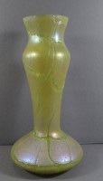Auktion 332 / Los 10001 <br>gr. Jugendstilvase "Palme-König", H-30 cm, Rand mit Abplatzern