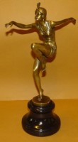 Auktion 332 / Los 15005 <br>F. Paris, Bronze, Art Deco Tänzerin, H-37 cm,B-25 cm,  2,7 kg.,