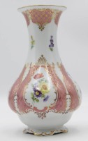 Auktion 332 / Los 8056 <br>Vase, Lindner, Prinzess Rose, H-19,5cm.