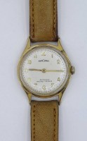 Auktion 500011 / Los  <br>HAU "Bergana", Handaufzug, Lederarmband, Ø Gehäuse: 3,3 cm, Werk läuft, mit leichten Alters- und Tragespuren