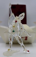 Auktion 332 / Los 10022 <br>Swarovski-Figur  "Masquerade Pierrot", 1999. orig. Karton, guter Zustand, H-20,2cm.