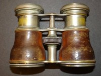 Auktion 500009 / Los  <br>kl. Fernglas, Lederhülle, ohne Hersteller