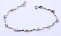 Auktion 332 / Los 1368 <br>Zirkonia-Armband Silber 925/000 Federring, L. 18,5 cm, 4,9 gr.,