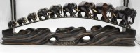 Auktion 332 / Los 15549 <br>sehr gr. Elefantenbrücke, Sri Lanke, Tropenholz, einige Stoßzähne fehlen, ca. H-25,5cm B-76,5cm.